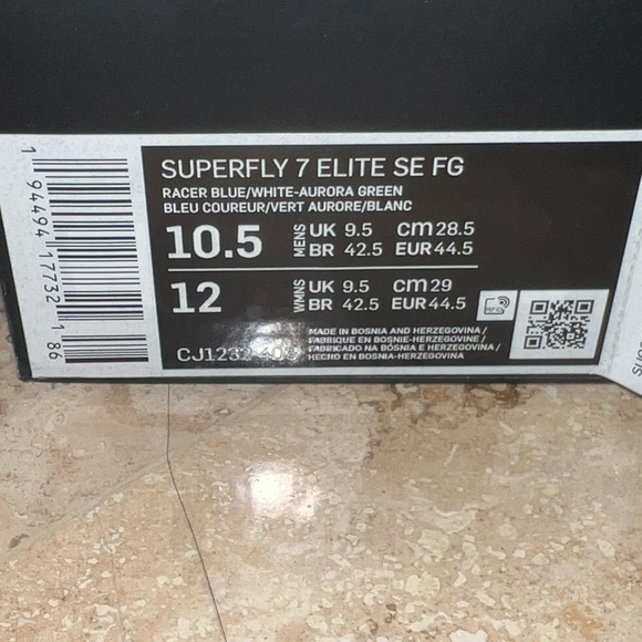 Limited Edition Jadon Sancho Nike Mercurial Superfly - Picture 6 of 8